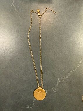 Madewell Gold Disc Pendant Necklace - Elegant Minimalist Women’s Jewelry